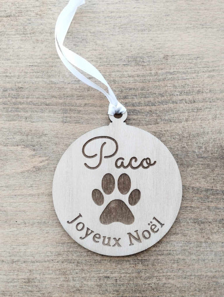 Boule de Noël personnalisée en bois gravé pour animaux